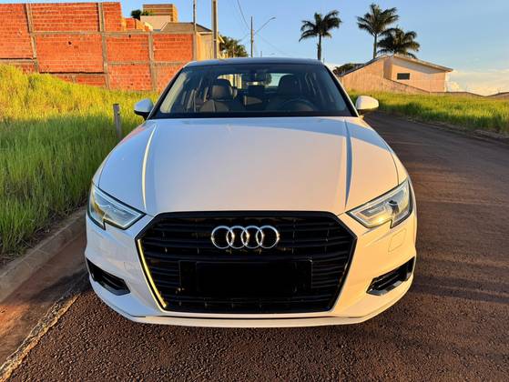 AUDI A3 2.0 TFSI SEDAN AMBITION 16V GASOLINA 4P S-TRONIC